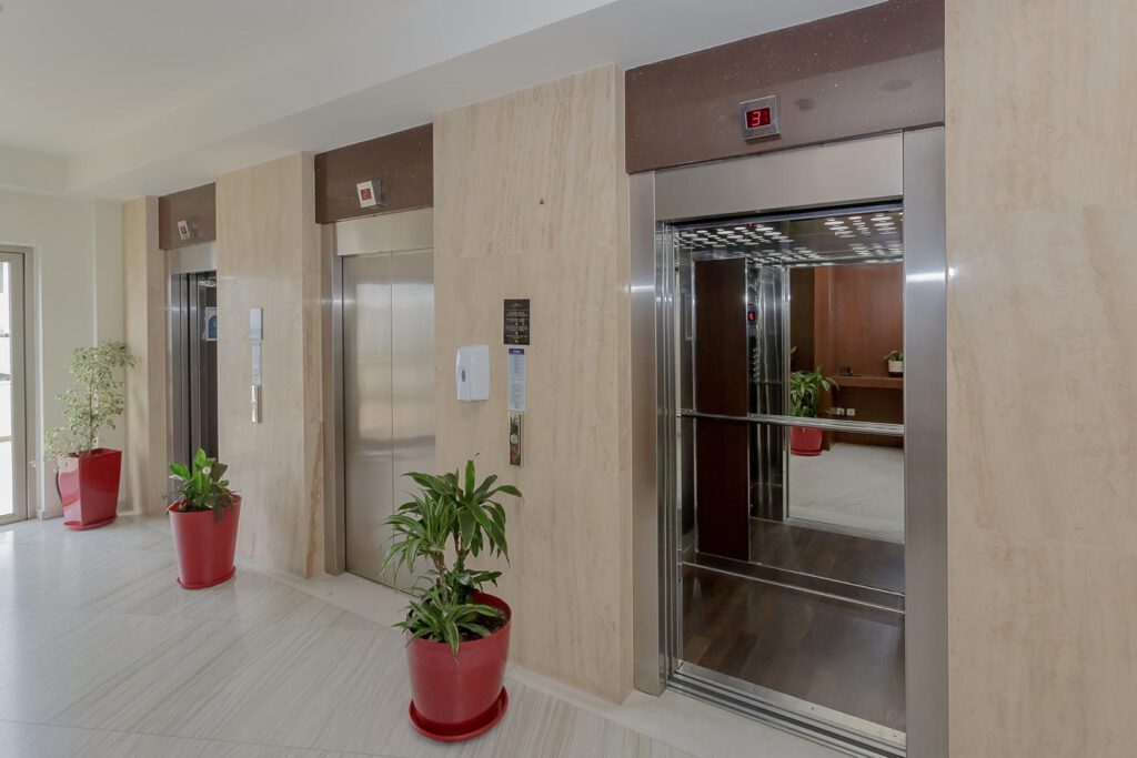 Ascensores comerciales Kleemann