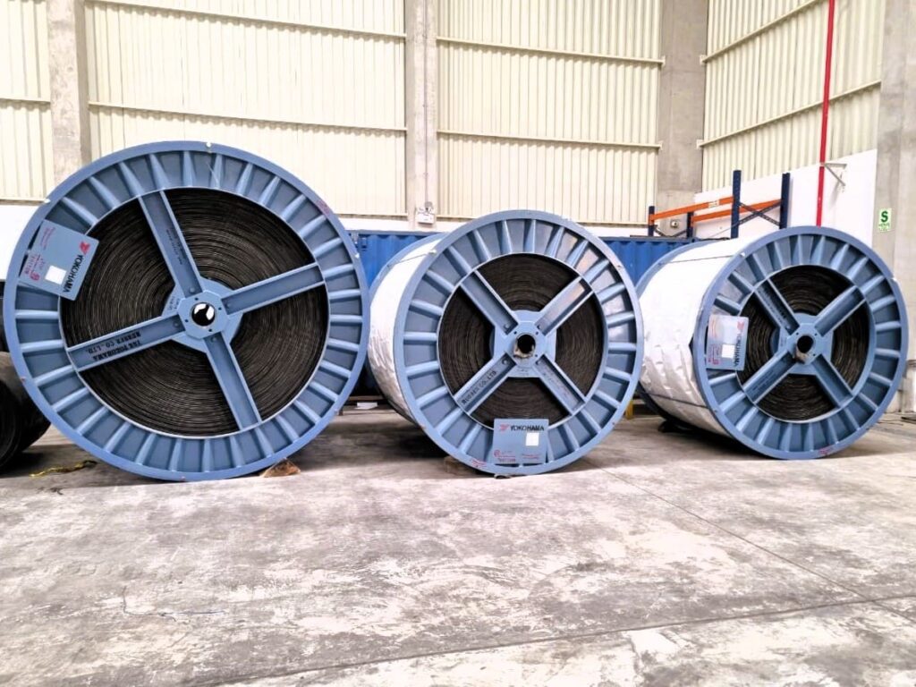 En Movitecnica contamos con amplio stock de fajas transportadoras Yokohama